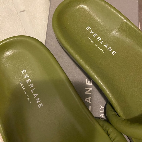 Everlane The Form three-strap sandal - Picture 6 of 8